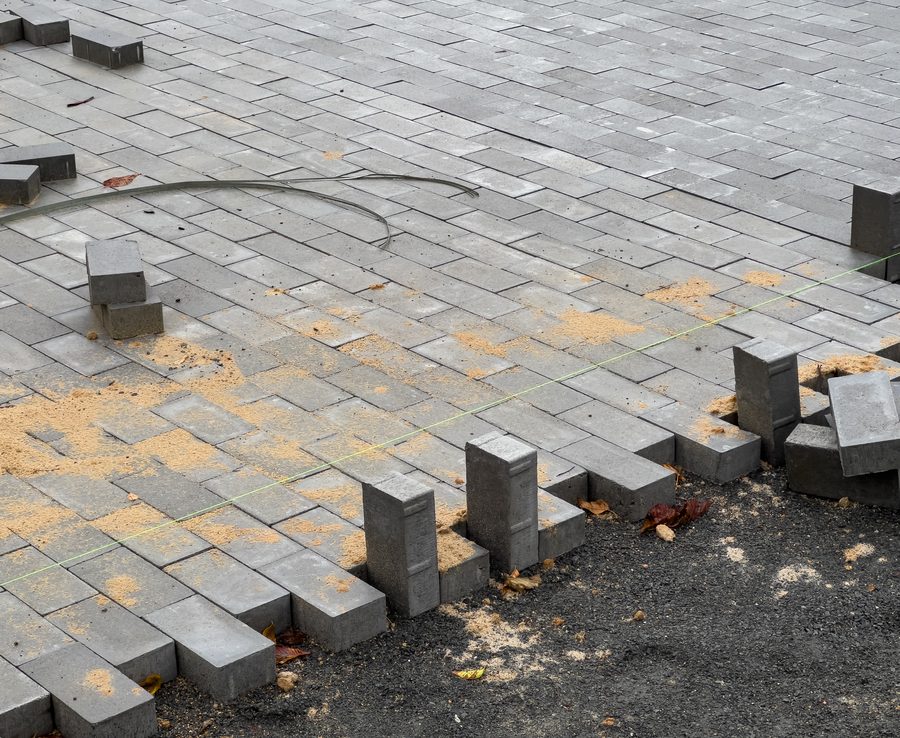 Dikdörtgen taş